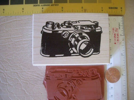 35 MM vintage camera  rubber stamp Wood mounted 2 3/4th inches wide by 1 3/4th tall  scrapbooking rubber stamping