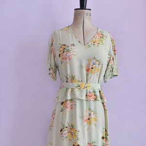 Vintage 1930s pastel green floral crepe puff sleeve tea dress - 30s rayon crepe dress - 30s floral dress  - 30s gown - 30s art deco dress