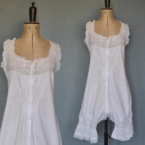 Vintage antique 1900s 10s white cotton embroidered crochet lace split leg step in romper playsuit bloomers Victorian Edwardian underwear