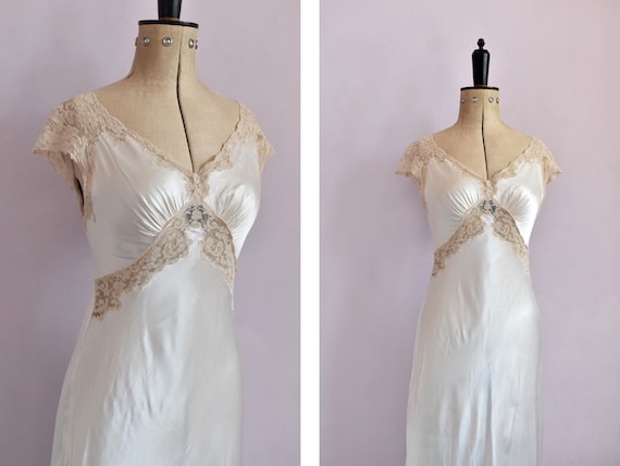 Vintage 1930s Heavenly Fischer white ecru lace li… - image 1