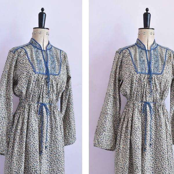 Vintage 1970s Indian cotton gauze paisley floral dress - Hippie hippy ethnic Indian cotton dress - Bohemian boho dress - Vintage India dress