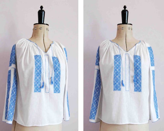 Vintage 1970s Romanian hand embroidered blouse - P