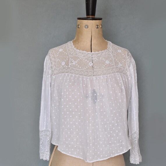 Antique Edwardian Floral Crochet Lace Swiss Dot White Cotton