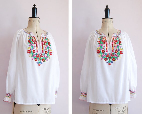 Vintage 1960s 70s 30s embroidered Hungarian blouse