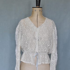Vintage antique style white cotton tambour lace embroidered lace collar bolero jacket shirt blouse top - Victoriana Victorian Edwardian