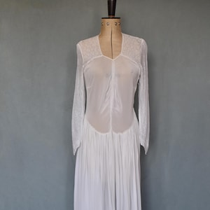 Vintage 1940s white rayon crepe ruched drop waist floral lace long sleeve full skirt wedding dress gown - 40s wedding bride bridal dress S