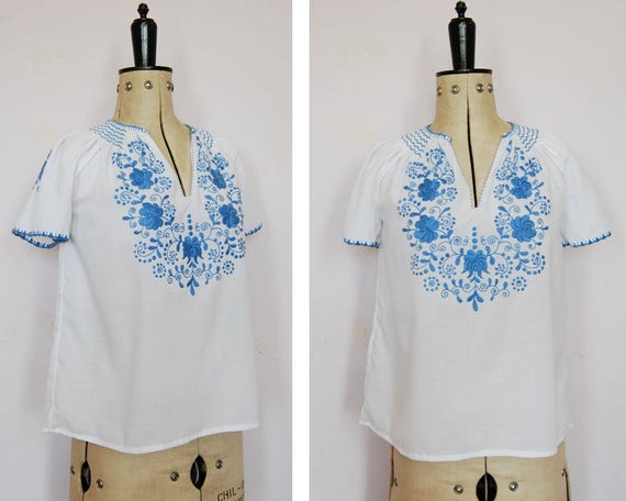 Vintage 1960s 70s 30s embroidered Hungarian blouse