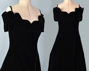 Vintage 1980s 90s Niki off the shoulder scallop neckline black velvet dress -  80s 1990s Black velvet dress, 80s cocktail party dress - LBD