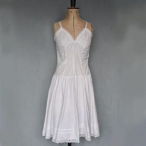 Vintage 1940s white cotton broderie anglaise eyelet lace drop waist slip dress - 40s summer dress - chemise nightdress nightgown lingerie