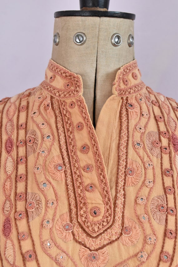 Vintage 1960s 70s Bazaar Indian cotton embroidere… - image 4