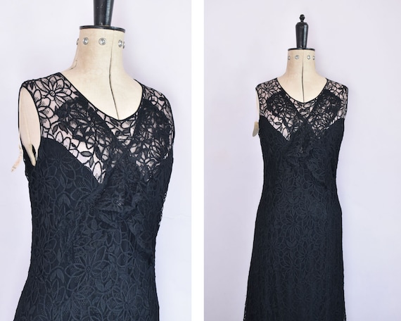 Vintage 1930s black floral lace ruffle bias cut go