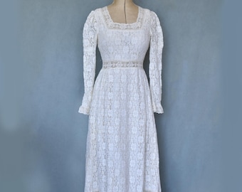 Vintage 1970s Couriers California lace white cotton Mexican wedding long sleeve dress  Bridal Bride Prairie cottagecore bohemian boho hippie