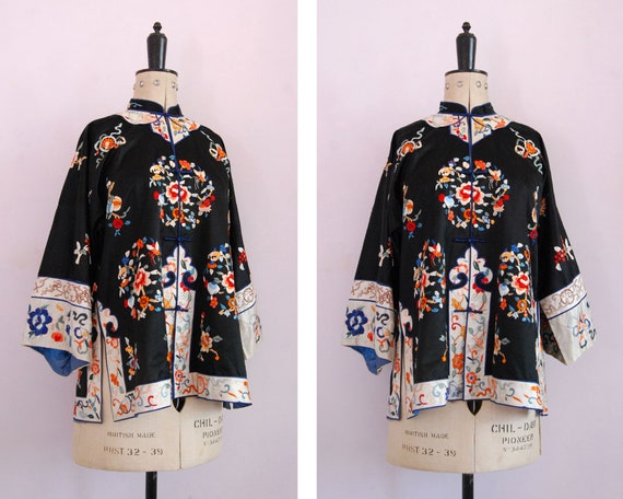 Vintage Antique 1920s 1930s Chinese hand embroider