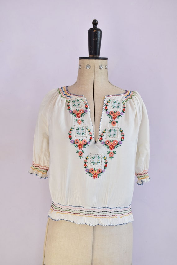 Vintage 1930s Hungarian Embroidered Rayon Silky Crepe Blouse 30s