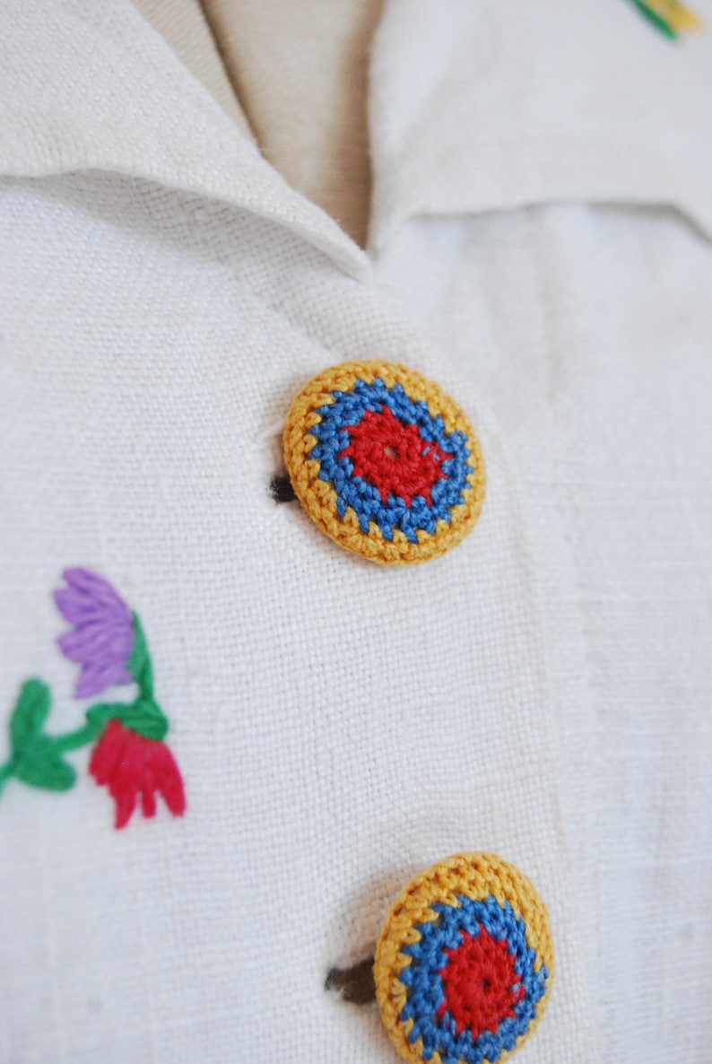 Austrian Hungarian blouse Folk Boho hippie blouse Vintage 1930s 40s floral embroidered linen crochet blouse jacket top Peasant blouse