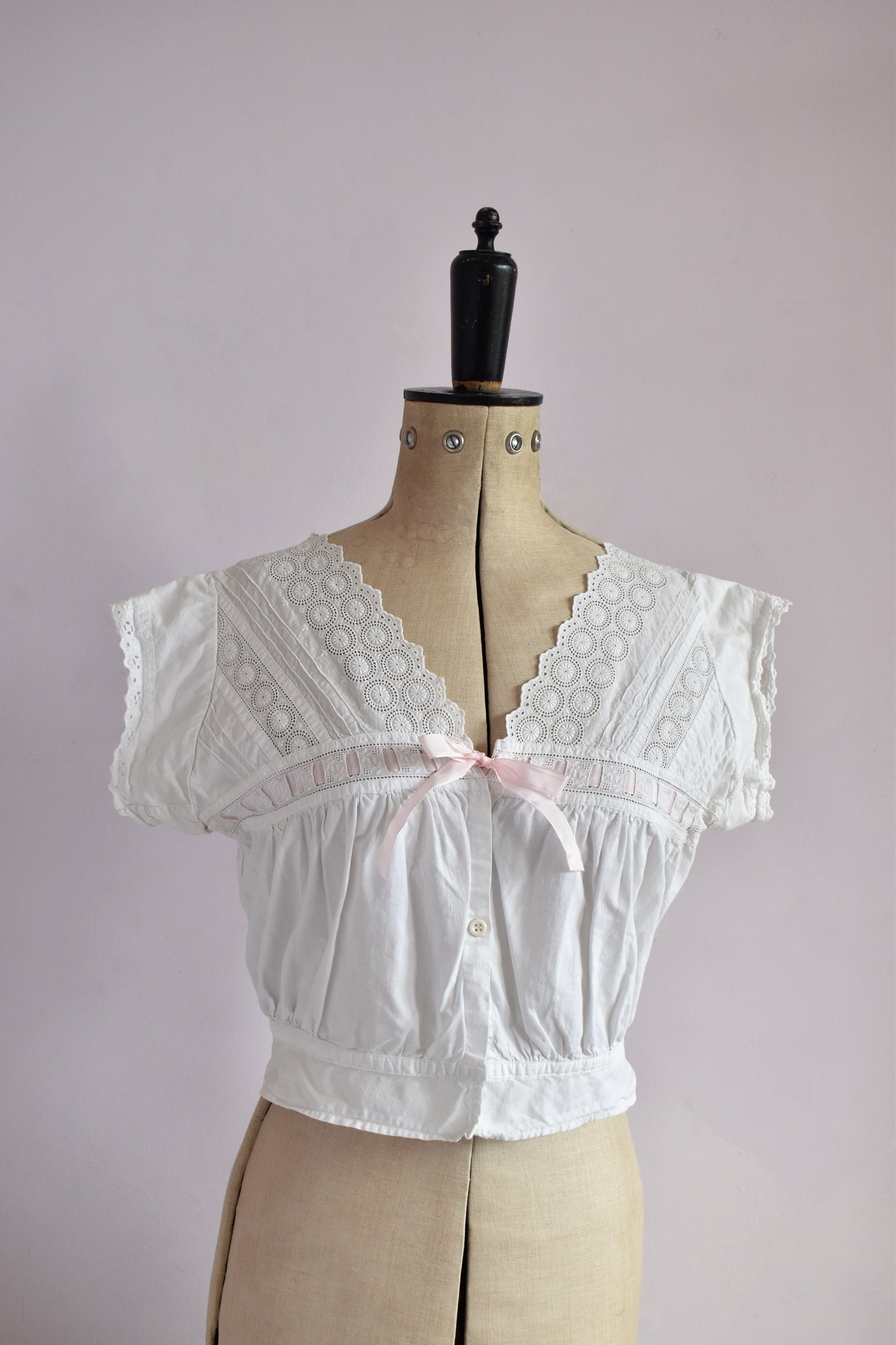 Vintage Antique Victorian Edwardian Embroidered Broderie Anglaise 