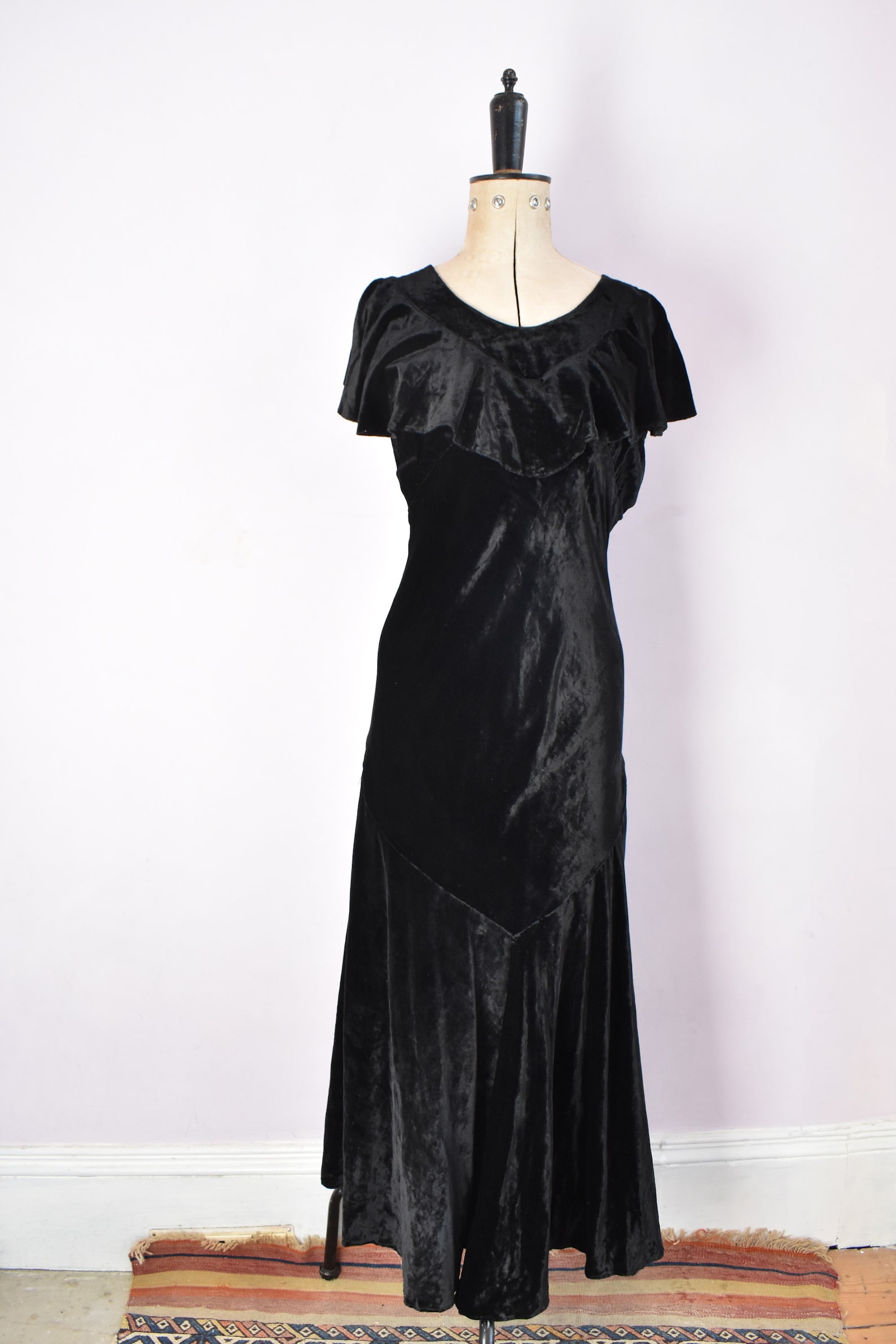 Vintage 1930s Black Velvet Ruffle Bias Cut Formal Evening Gown - 1930s ...