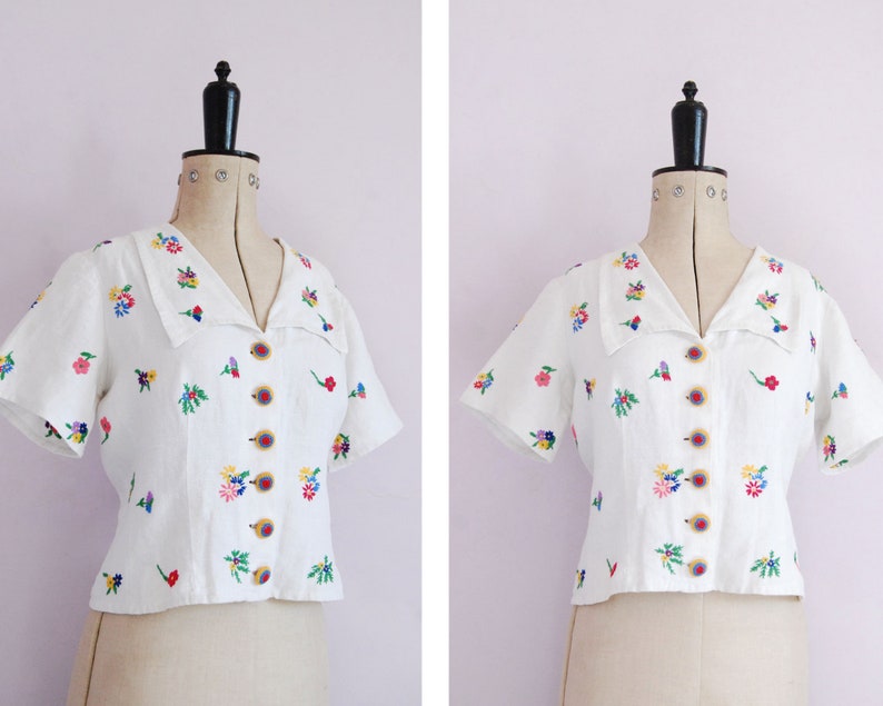 Austrian Hungarian blouse Folk Boho hippie blouse Vintage 1930s 40s floral embroidered linen crochet blouse jacket top Peasant blouse