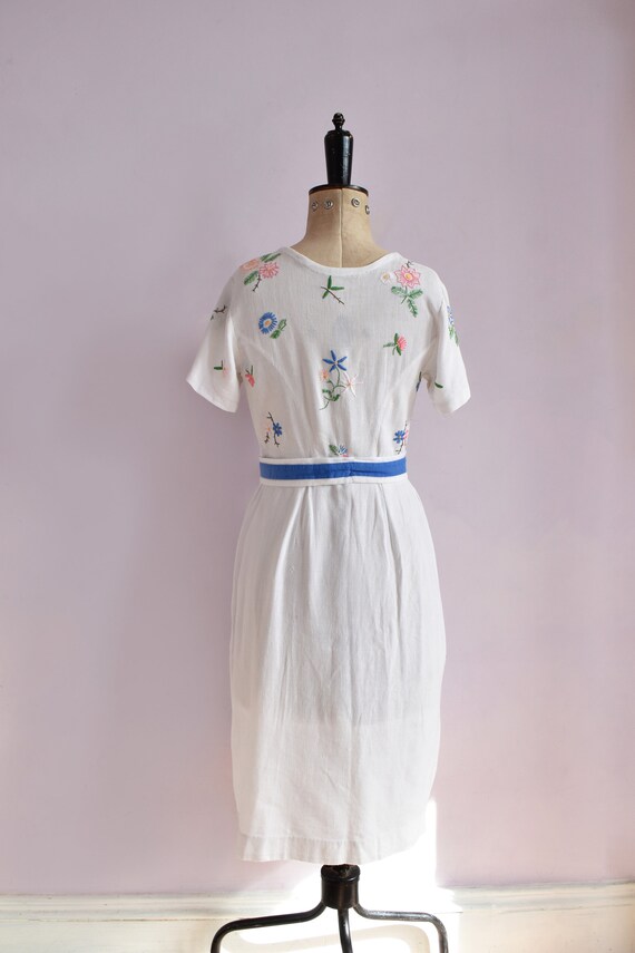 Vintage 1930s 40s floral embroidered linen dress … - image 7