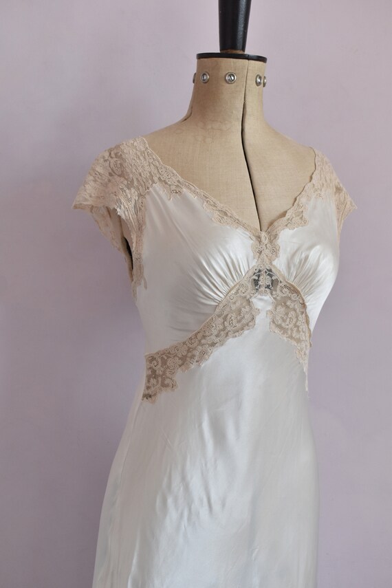 Vintage 1930s Heavenly Fischer white ecru lace li… - image 5