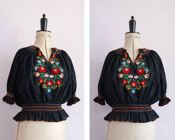 Vintage 1960s 70s Hungarian embroidered black blou