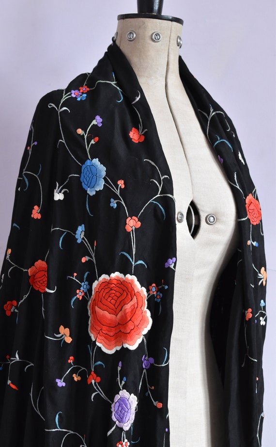 Vintage 1920s silk embroidered floral rose & bird… - image 4