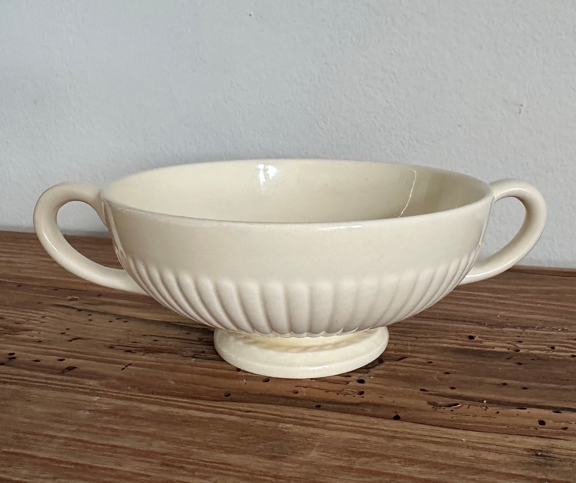 Vintage Wedgewood 2 Handled Cup -  Etruria & Barlaston - Ceramic Planter - Creamy Off White - Fluted Channel Surface Decoration