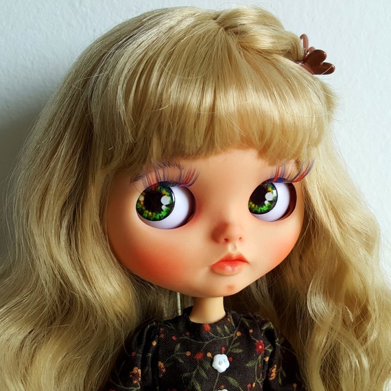 Blythe custom doll, ooak custom, custom blythe doll, hair bang