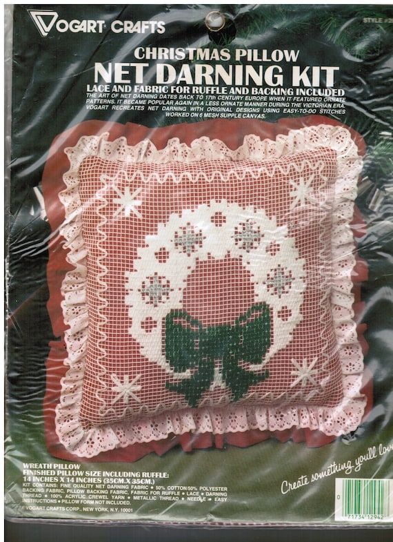 Holiday Pillow Kit Christmas Wreath Pillow Net Darning Kit Etsy