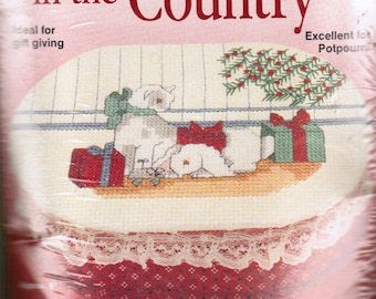 DIY Trinket Box Cross Stitch Kit | Christmas in the Country