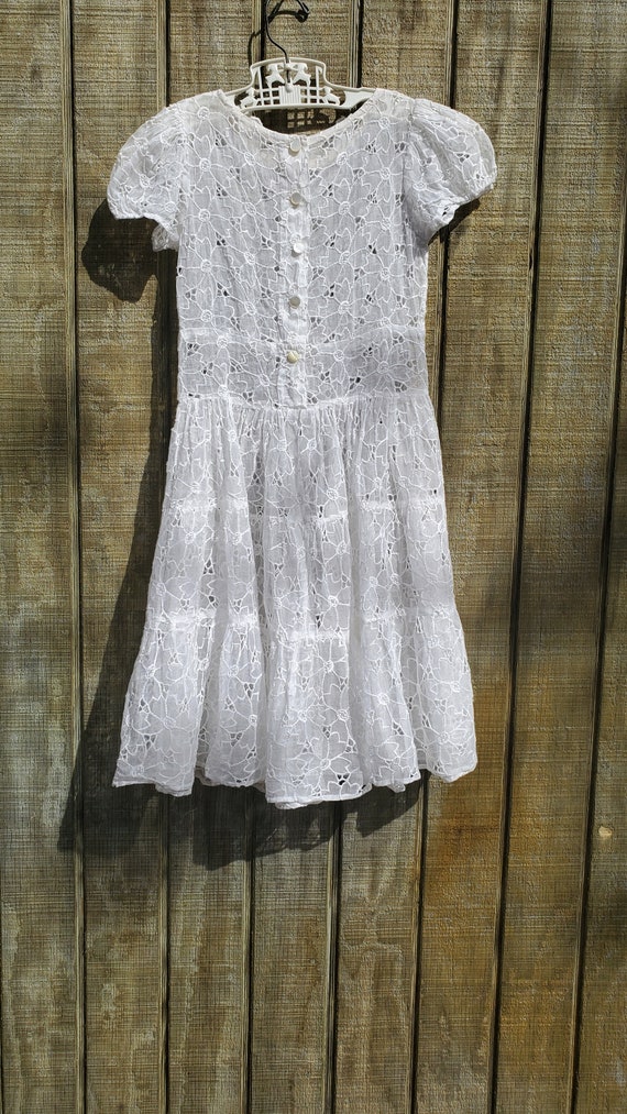 Vintage Little Girls White Ruffle Tea Party Lawn … - image 6