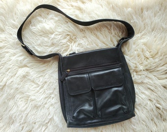 Vintage 90s Fossil Black Leather Shoulder Hobo Tote Bag Purse with Utility Pockets 75082