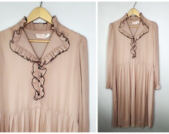 Vintage 70s Tan Edwardian High Ruffle Collar Dress Size 16 Large Lady Carol