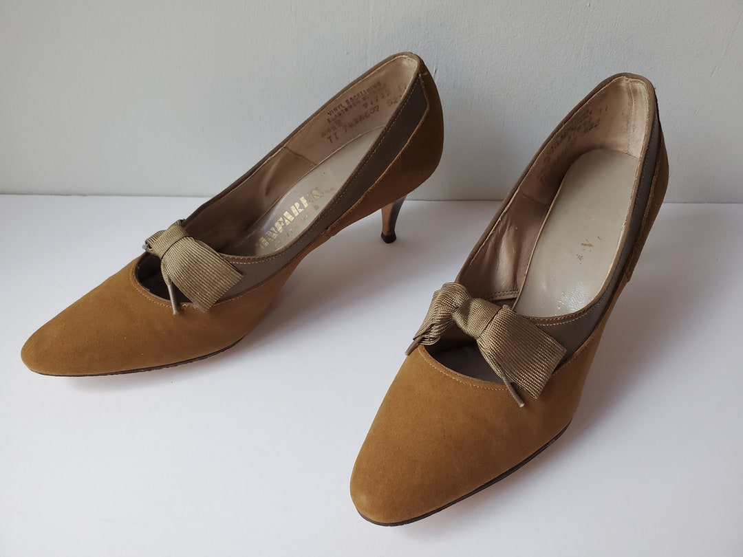 Vintage 60s / 50s 6.5 Pea Suede High Heel Pumps With Bow Mustard Brown — free download