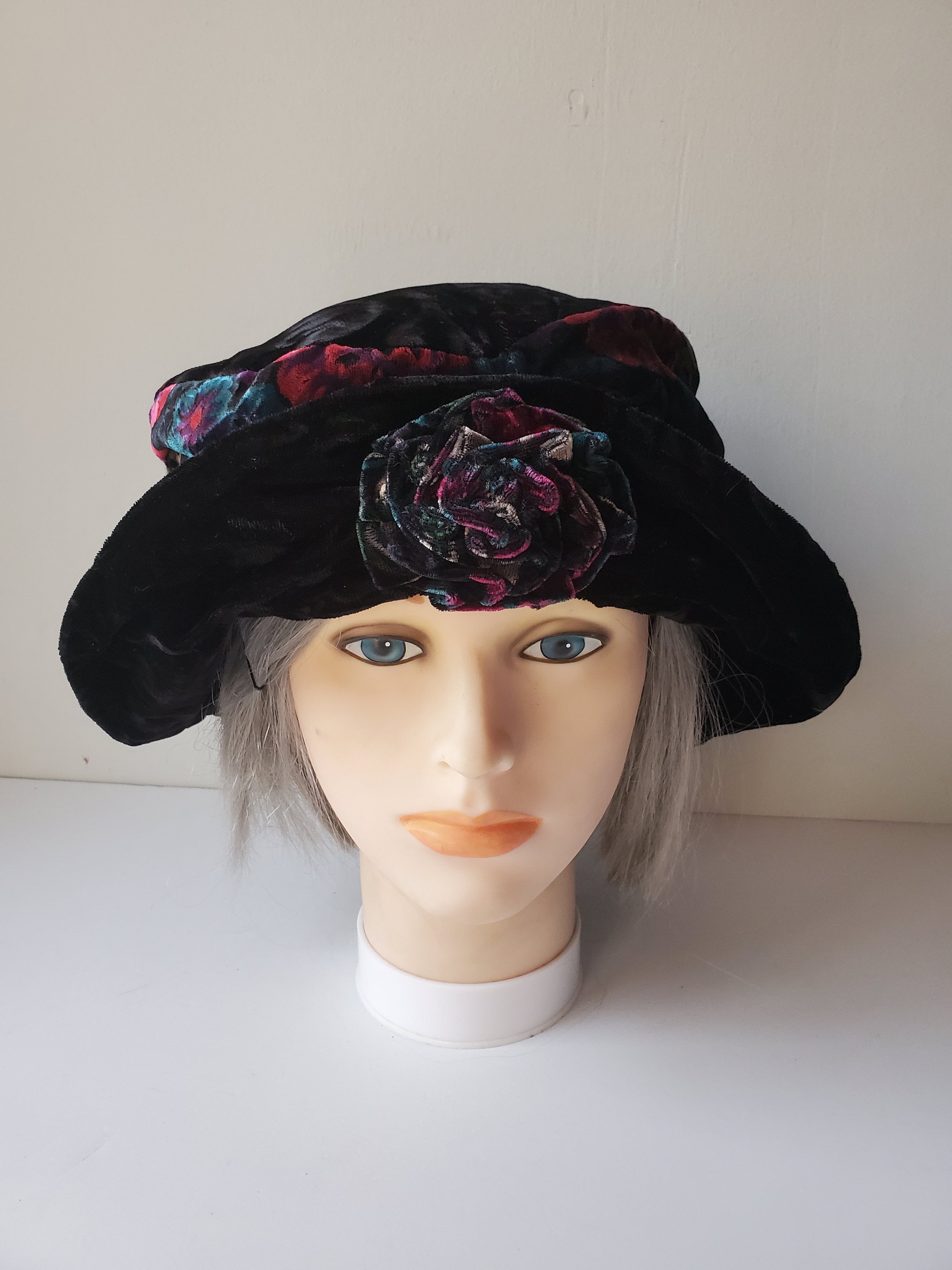 Vintage 90s Y2K Blossom Velvet Slouchy Bucket Retro Floral Rose