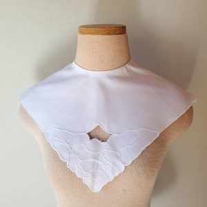 Vintage White Large Linen and Cotton Floral Embroidered Removable Bib Collar Handmade Capelet