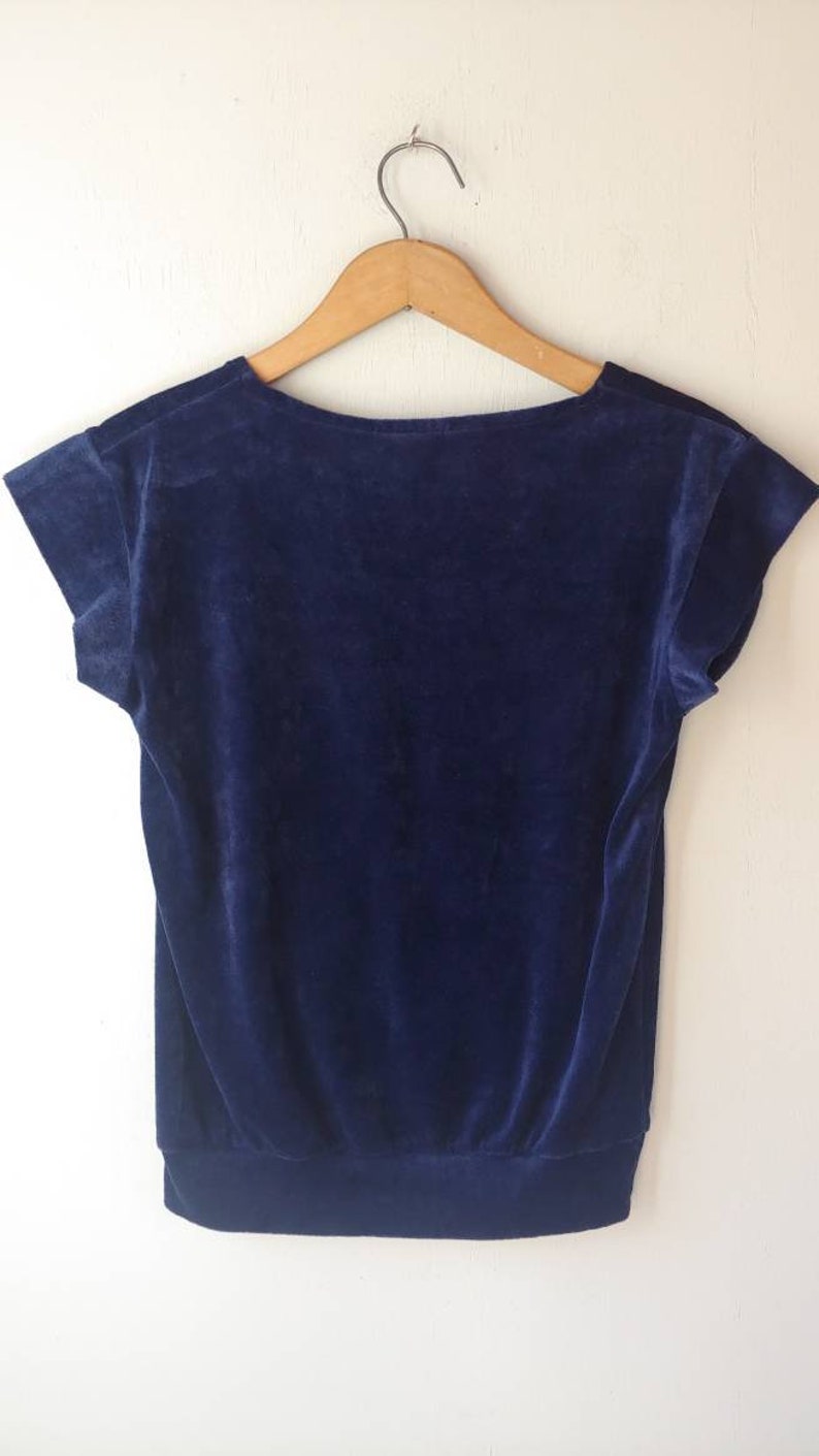 Vintage 70s Retro Royal Blue Velour V-neck Short Cap Sleeve Top Women/'s Size Small XS