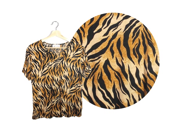 Medium Tiger Striped T-Shirt / Tiger Striped Shir… - image 3