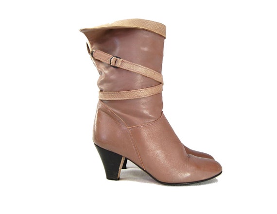 Size 7.5 Leather Ankle Boots // Taupe Buckle Boot… - image 1