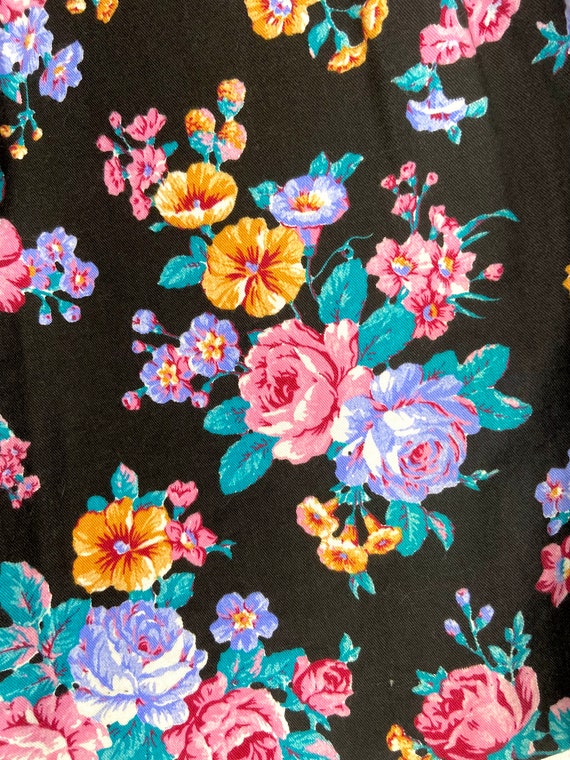 XL Black Floral Print Skirt // Vintage 90s Floral… - image 7