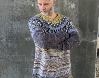 Handmade Icelandic style Fair Isle striped gray natural wool sweater with Icelandic pattern