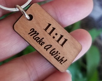 11:11 Make a wish keychain