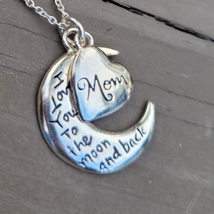 Cadeau fête des mères , Cadeaux maman , Collier - Je t&#39;aime jusqu&#39;à la lune et retour