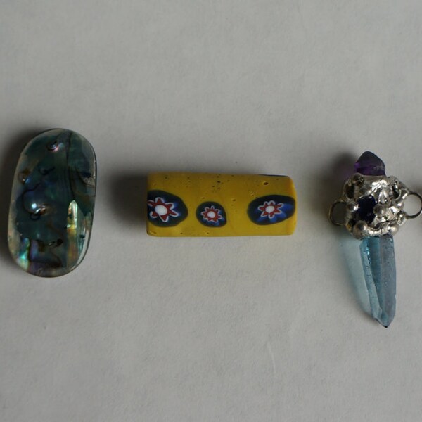 lot of five fantastic pendants