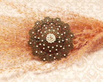 Broche perles japonaises laiton estampe coeurs perles japonaises pour femme couleur au choix rétro vintage fait main