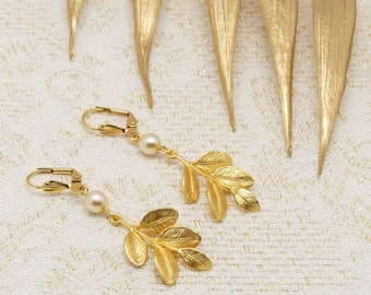 Boucles doré satiné perles swarovski feuille pour femme cérémonie laiton or fin 24k