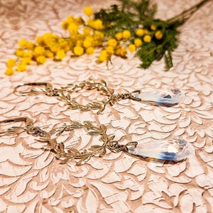 Pendientes de perlas de latón plateado hoja de laurel corona de perlas Swarovski para mujer minimalista chic