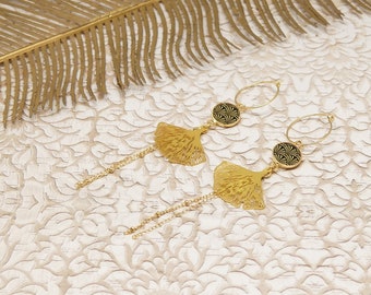 Boucles d'oreilles créoles résine laiton doré feuille ginkgo chaine gold filled pour femme arbre ginkgo biloba fait main