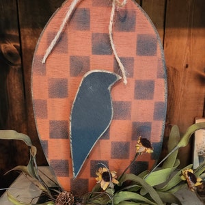 Primitive wooden pumpkin shelf sitter