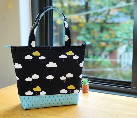 large insulated lunch tote